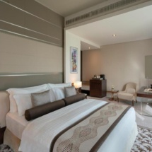 grand millennium business bay, dubai hotel, room, 