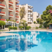 oasis_hotel_apartments-02.jpg__1200x800_q85_subsampling-2_upscale