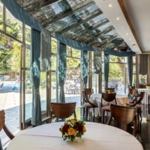 oasis_hotel_apartments-12.jpg__1200x800_q85_subsampling-2_upscale