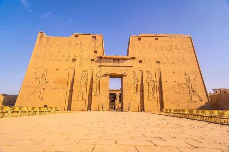 temple-horus-edfu-egypt